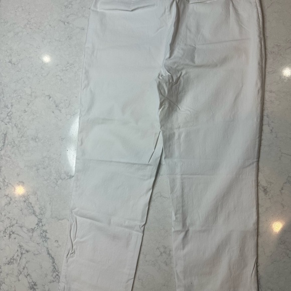 Chicos So Slimming 1.5 Brigette Crop Stretchy White Pants Pull On Elastic Waist - Picture 5 of 7